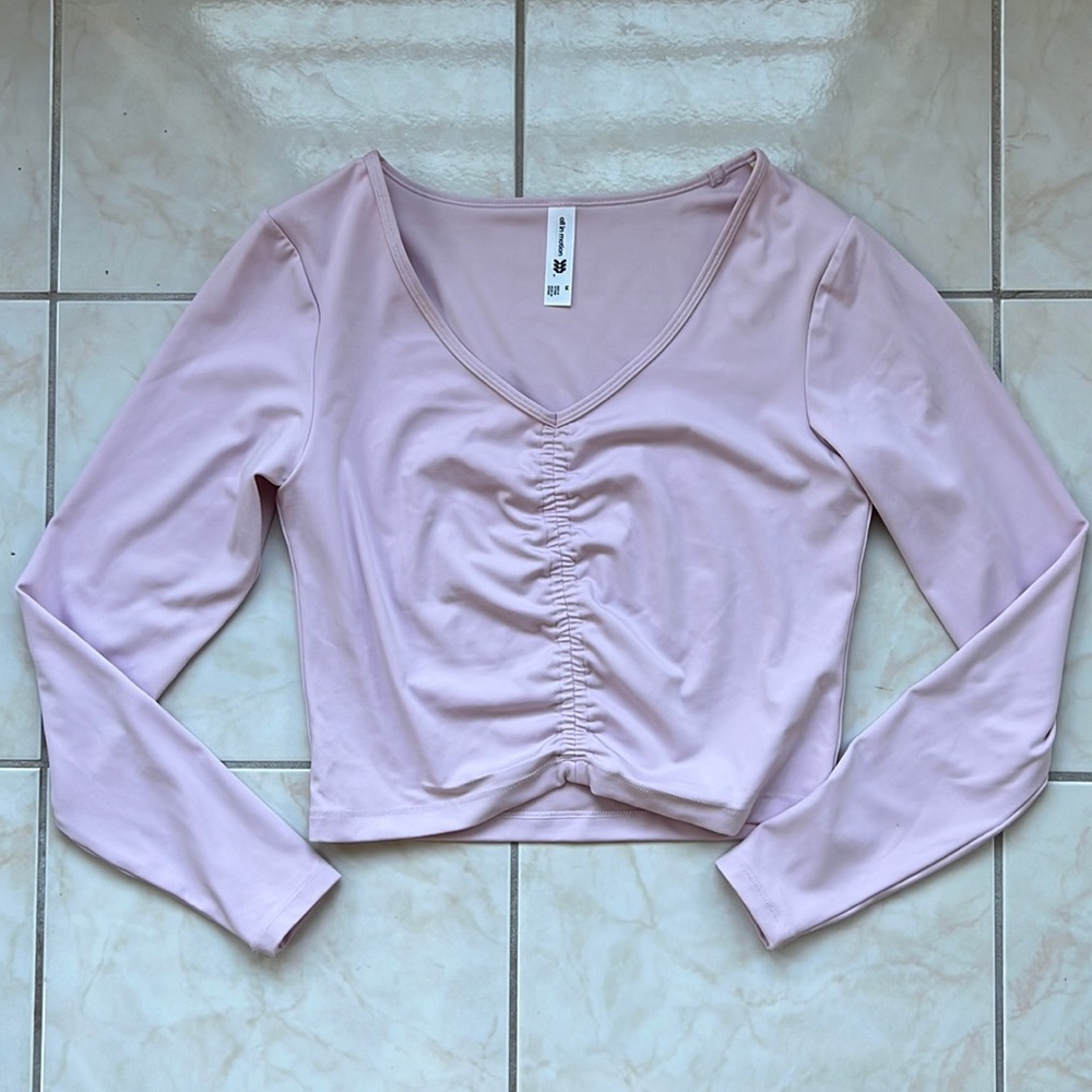 Fitted Athletic Top In Baby Pink